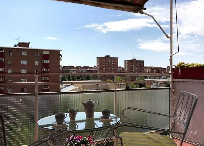 2 Banos! Piso Grande 100 M2 Y Garaje Gratis